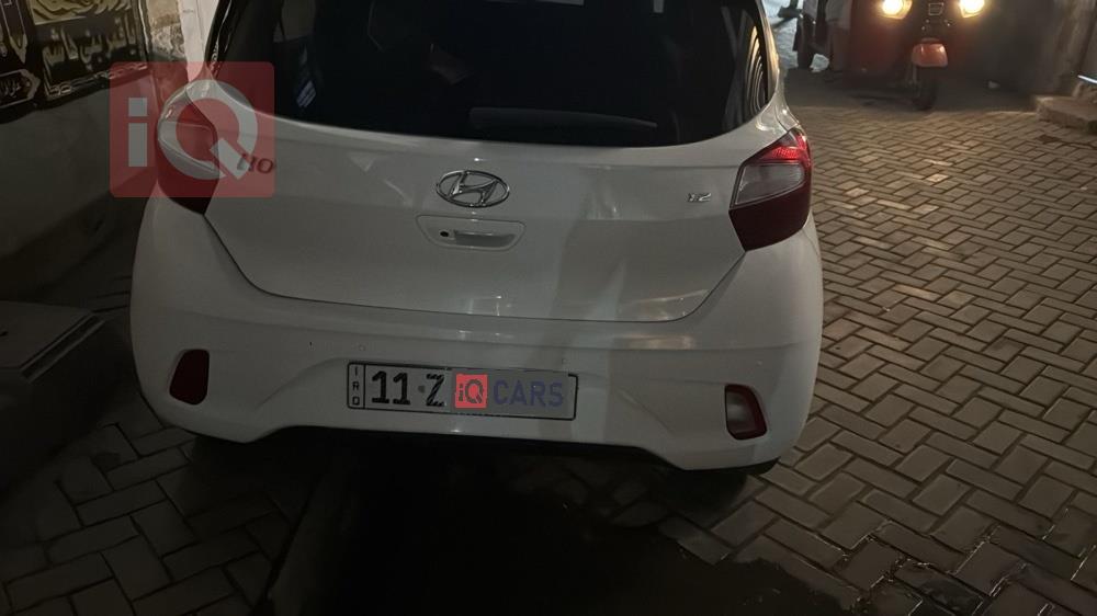 هیوندای i10